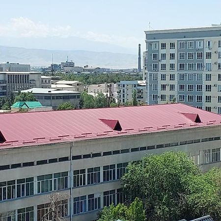 White Apartment With Panoramic View In The Center Бишкек Экстерьер фото